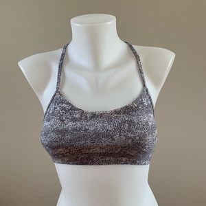Lululemon Flow Y bra
